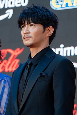 津田健次郎のサムネイル